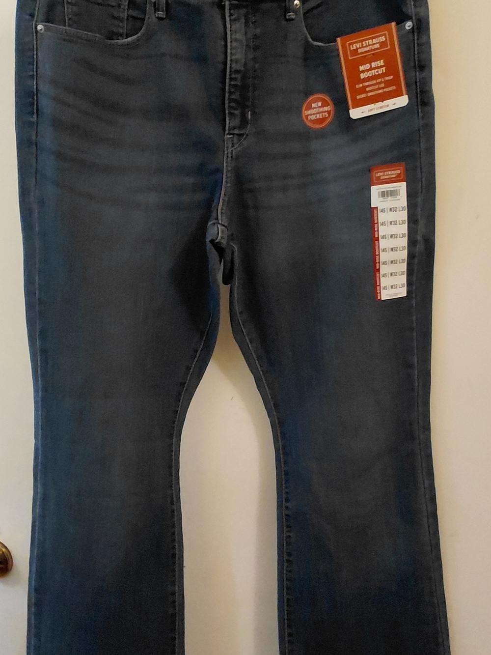 Signature Levi Strauss Jeans Womens 14S 32 Blue Mid Rise Bootcut Stretch Denim